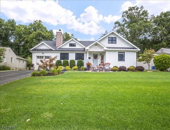 $1,225,000 | 136 Forest Avenue, Berkeley Heights, NJ 07922