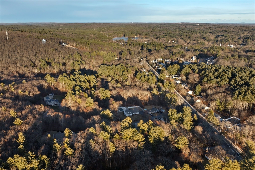 10 Breton Road Upton, MA 01568 - Photo 34 of 35 Gallery Image 34
