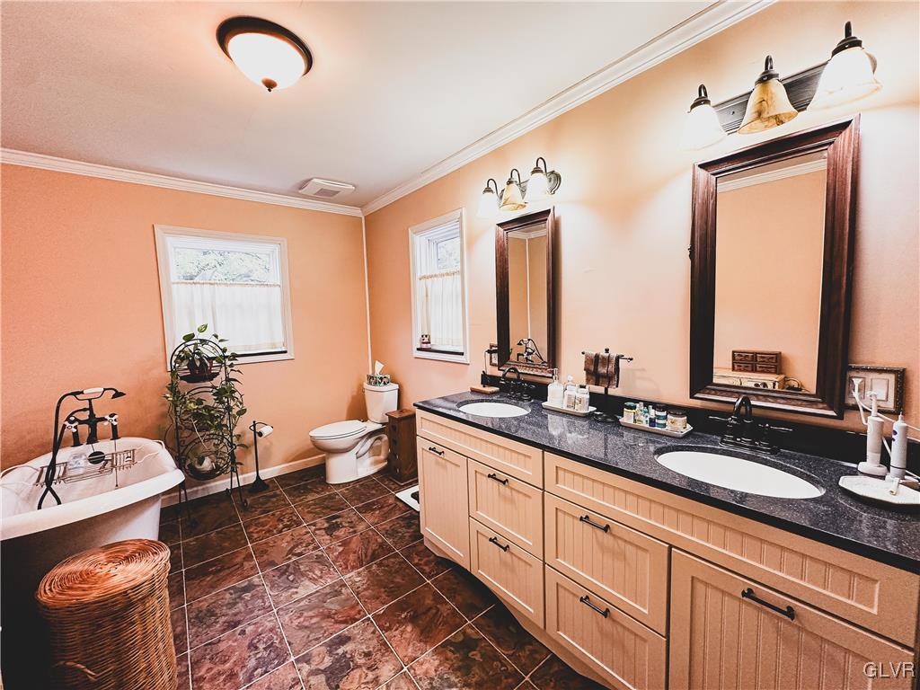 80 East Factoryville Road Bangor, PA 18013 - Photo 17 of 26 Gallery Image 17