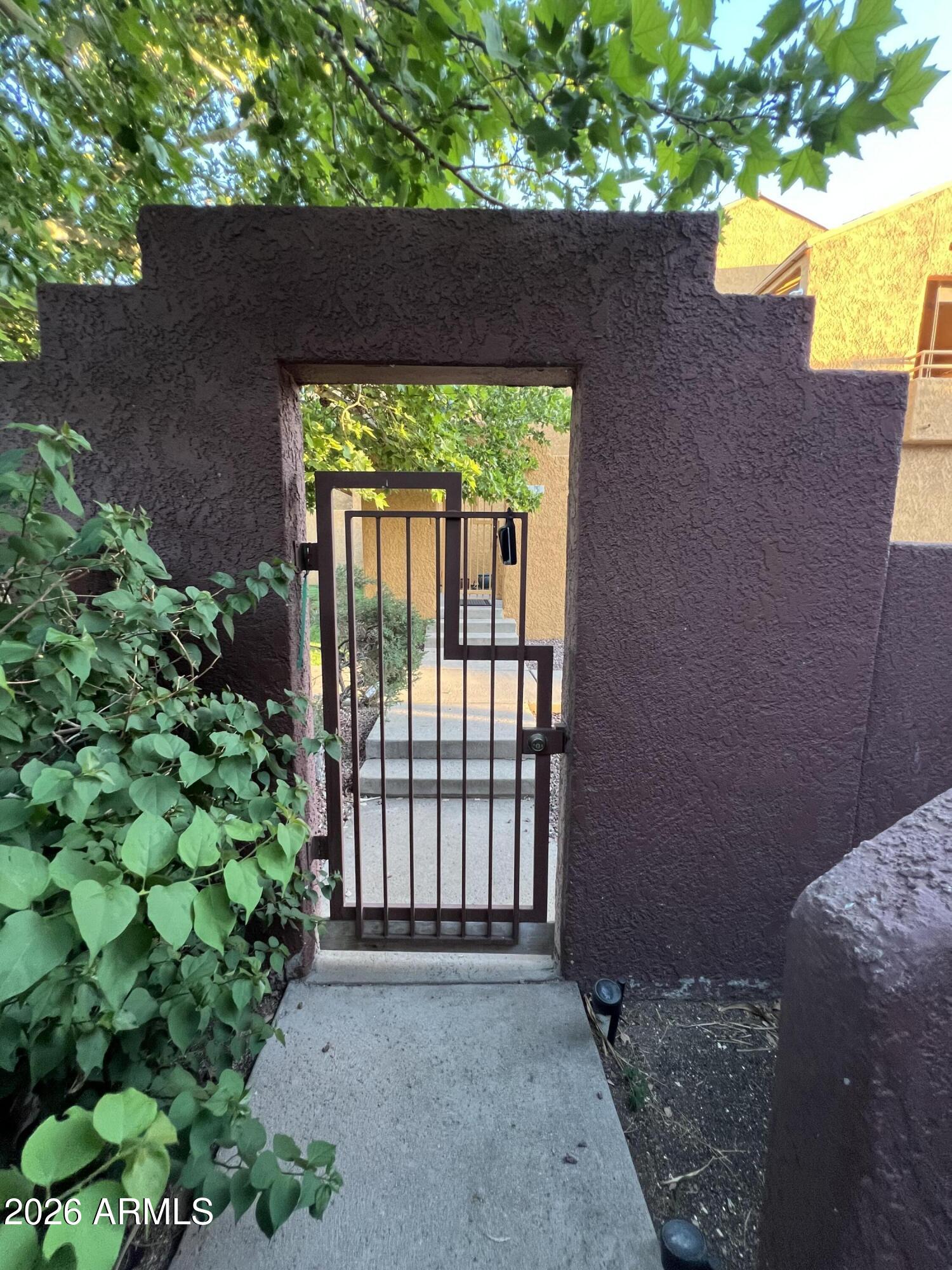 4040 North Weimer Place, Unit 4 Tucson, AZ 85719 - Photo 2 of 24 IMG_2468