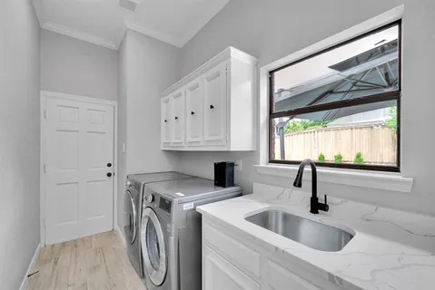 $1,020,000 | 5623 Plumtree Drive, Dallas, TX 75252