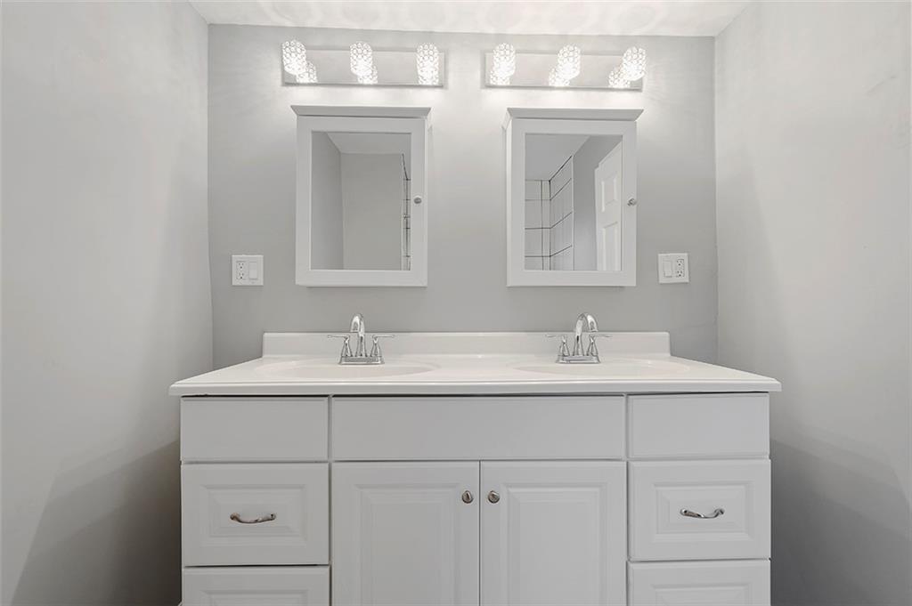 833 Malvern Road Pittsburgh, PA 15202 - Photo 17 of 25 Gallery Image 17