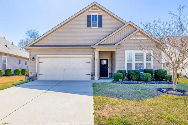 $375,000 | 704 Ridgeville Crossing Drive, Inman, SC 29349