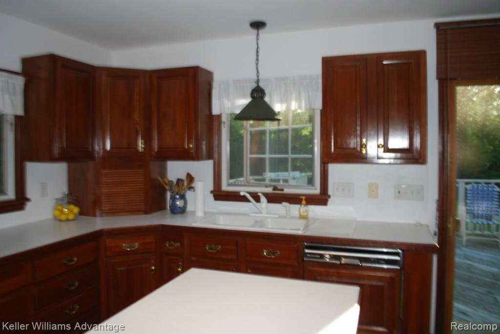 30941 Pear Ridge Farmington Hills, MI 48334 - Photo 31 of 62