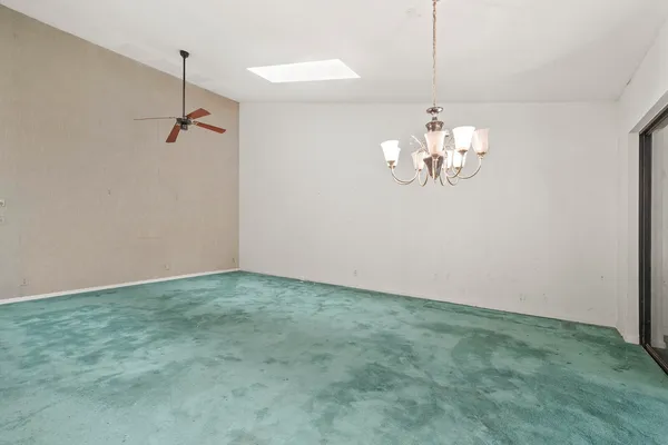 $300,000 | 200 Southwest 29th Avenue, Delray Beach, FL 33445
