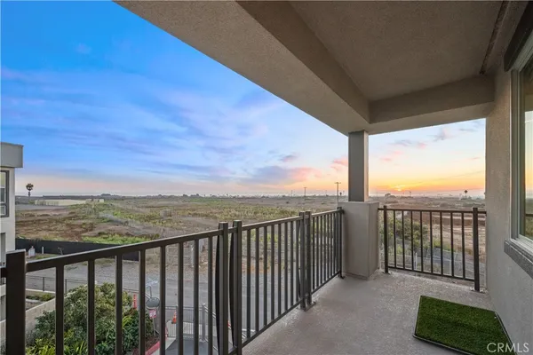 $7,800 | 1068 Hampton Drive, Costa Mesa, CA 92627