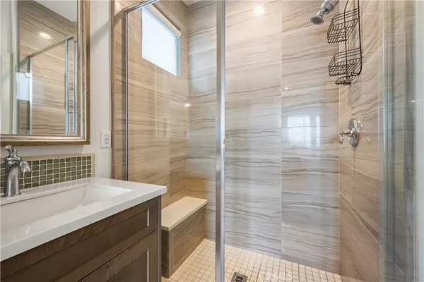 $7,800 | 1068 Hampton Drive, Costa Mesa, CA 92627