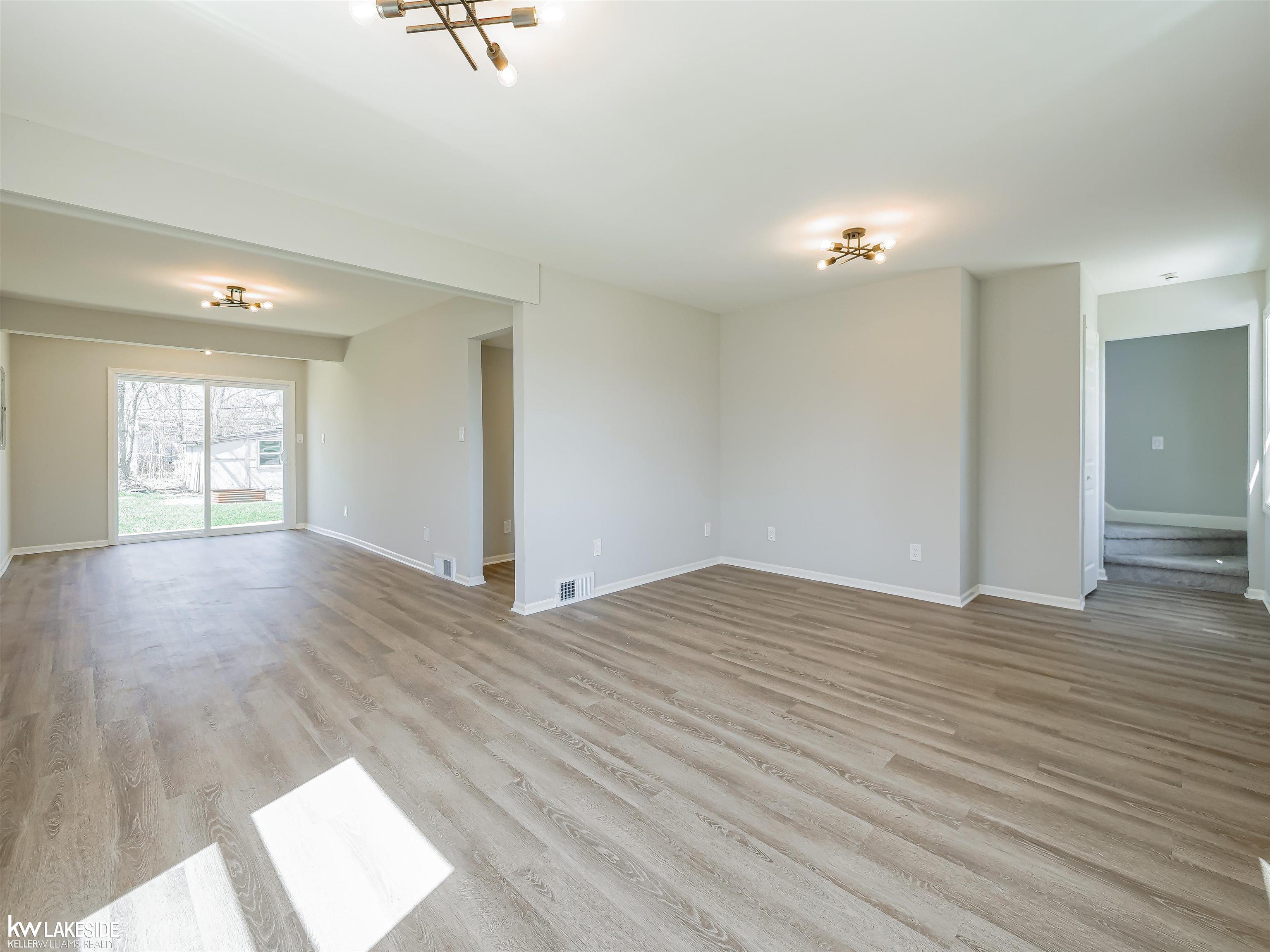 47051 Frederick Road Utica, MI 48317 - Photo 21 of 44 50204801-17891dc1-53ad-4842-a1ce-af9c265a35fe.JPG