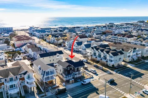 $2,950,000 | 401 East 10th, North Wildwood, NJ 08260