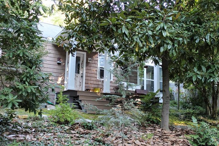 132 Crescent Road Norris, TN 37828 - Photo 3 of 9 IMG_1364