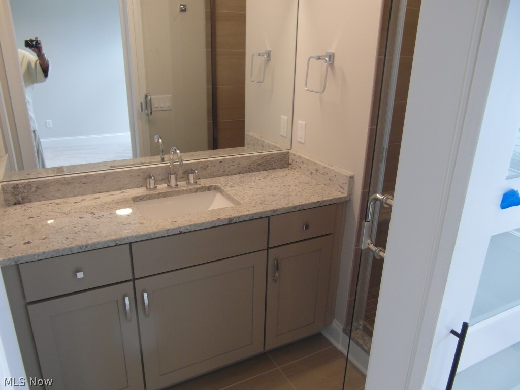 26802 Rue Street Cleveland, OH 44128 - Photo 16 of 35