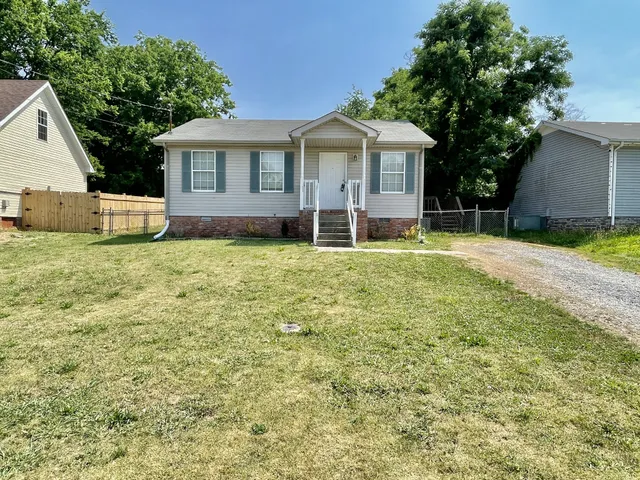 $1,200 | 1213 Carol Drive, Oak Grove, KY 42262