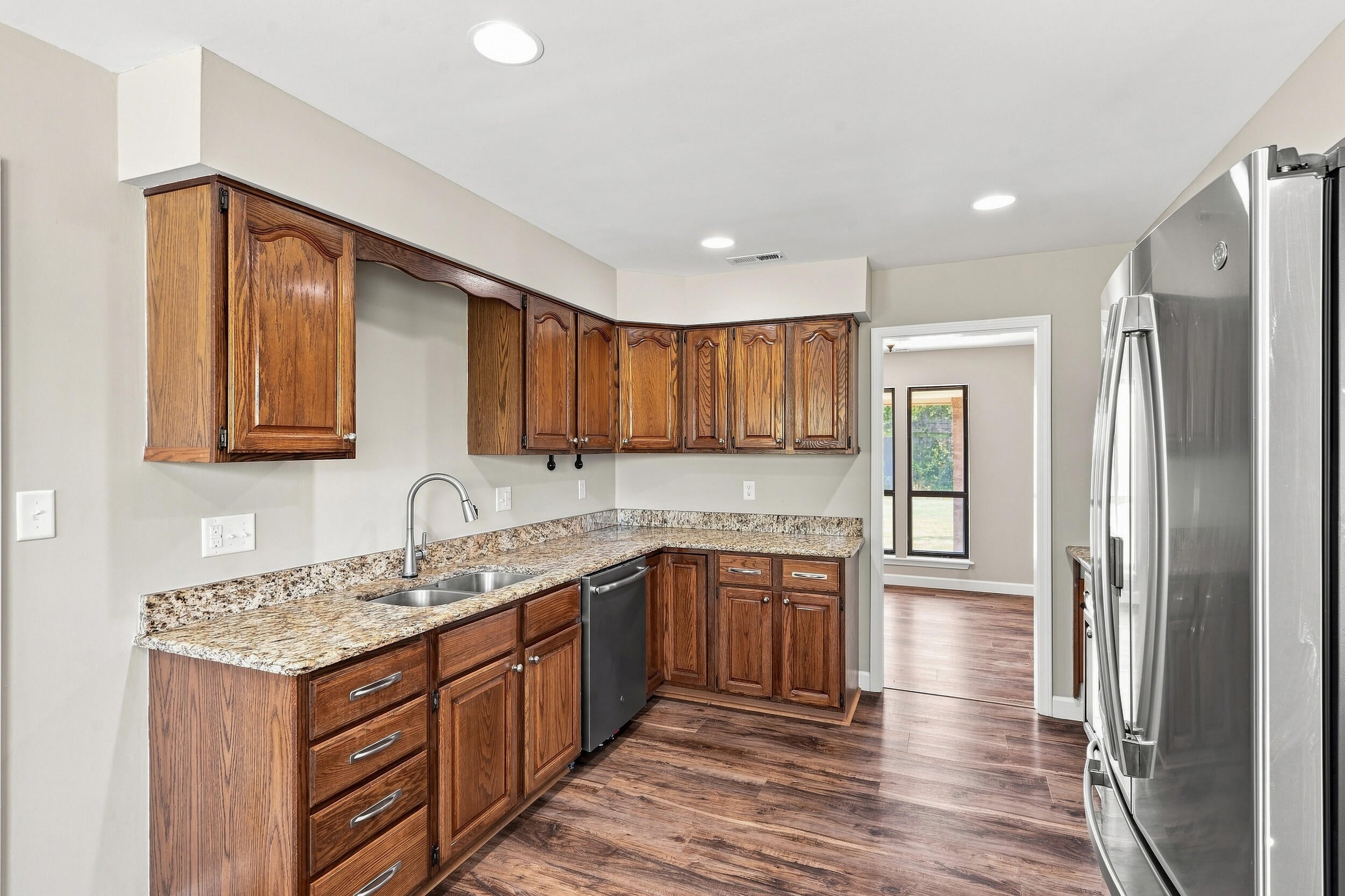22745 Rocheport Road Boonville, MO 65233 - Photo 15 of 54 Gallery Image 15