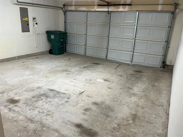 a view of a garage