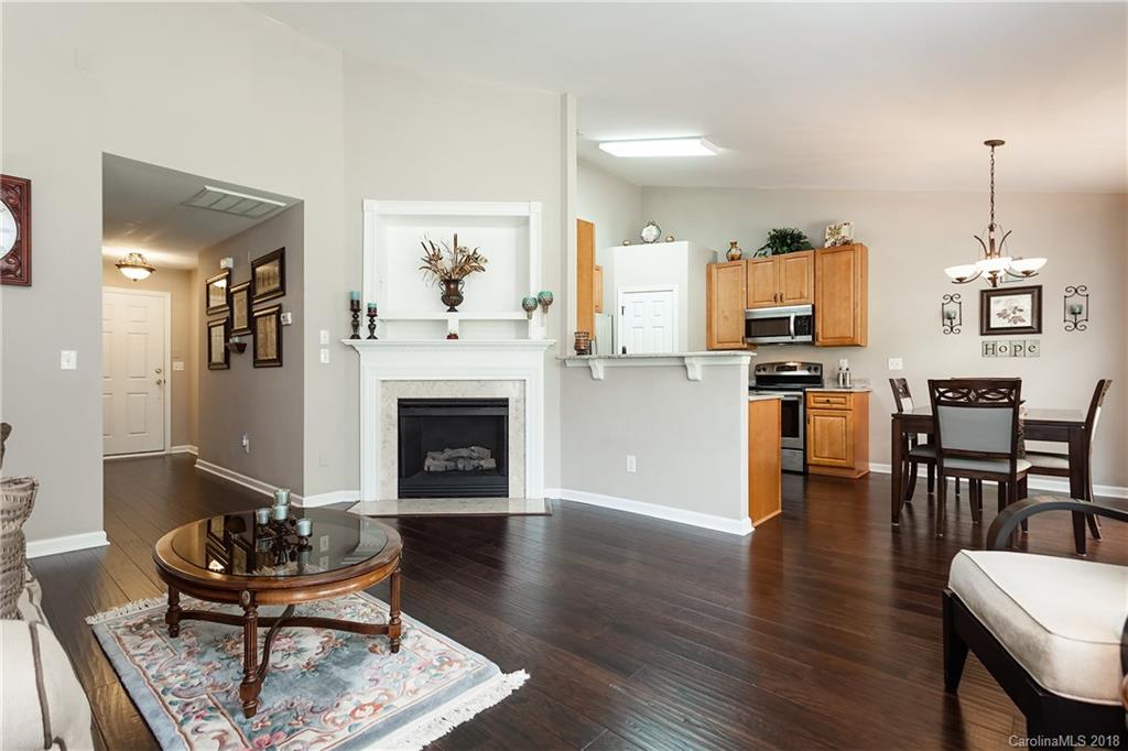 7617 Black Hawk Lane Tega Cay, SC 29708 - Photo 10 of 24 Gallery Image 10