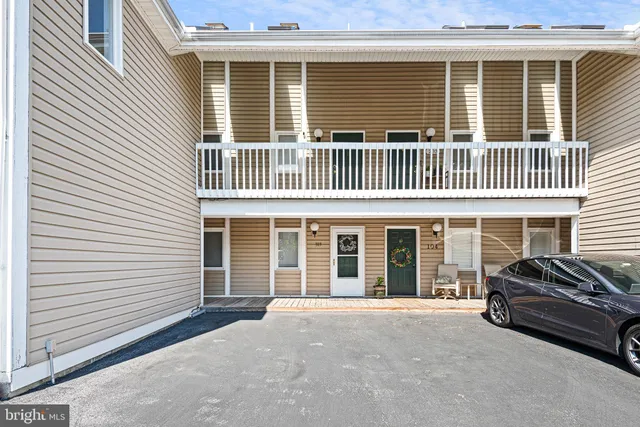 $249,000 | 600 North Ford Avenue, Unit 103, Wilmington, DE 19805