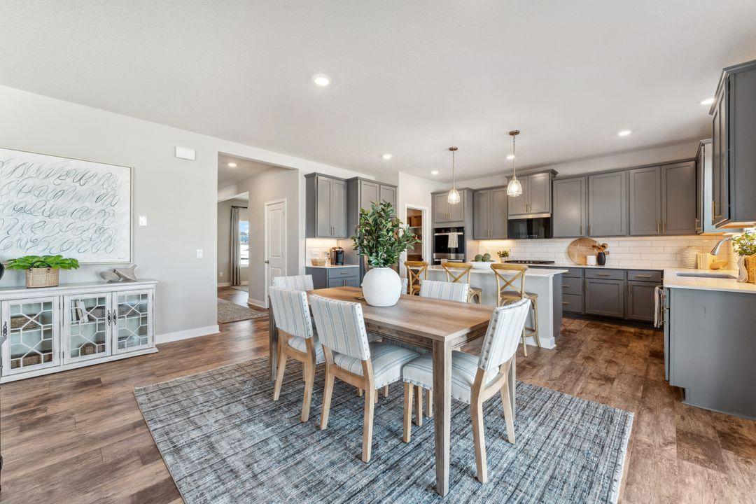 1830 Marsh View Terrace Shakopee, MN 55379 - Photo 7 of 37