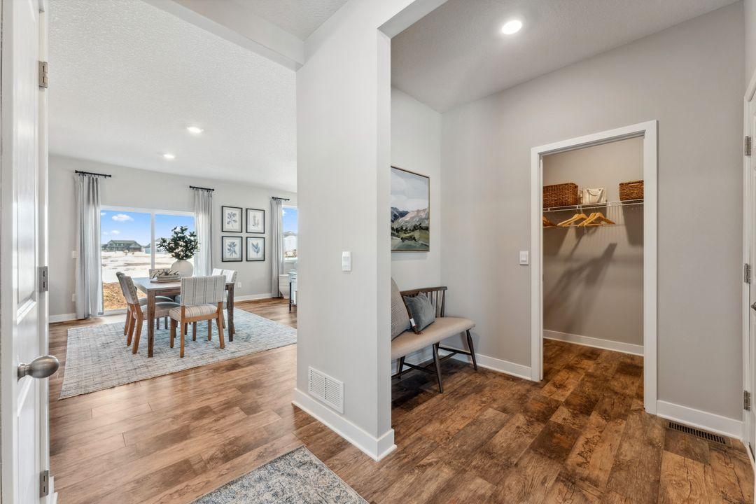 1830 Marsh View Terrace Shakopee, MN 55379 - Photo 8 of 37