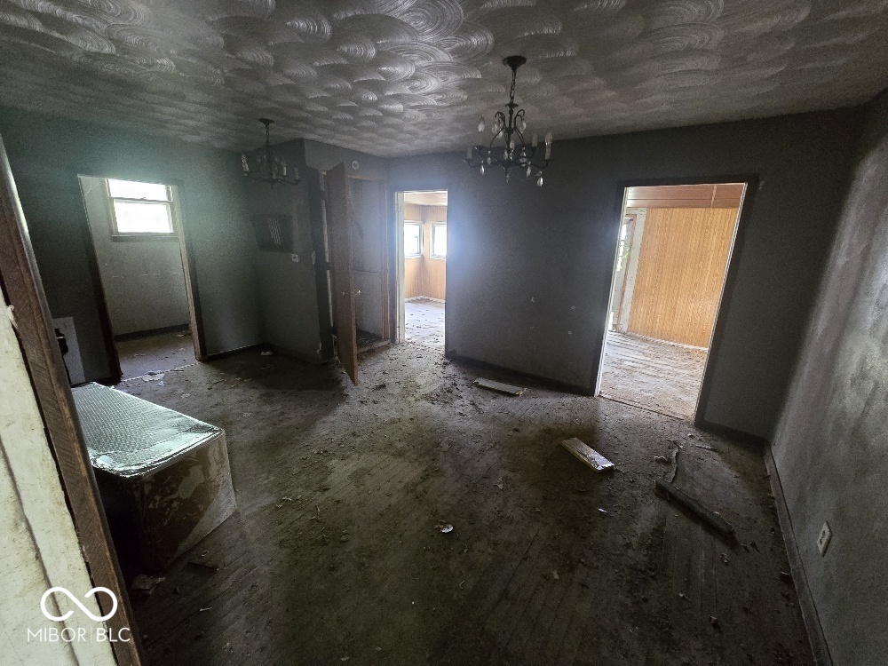 2022 Forkner Street Anderson, IN 46016 - Photo 6 of 16