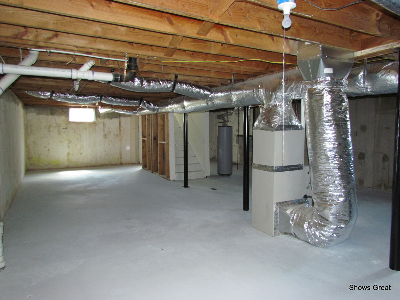 4944 Florist Road Roanoke, VA 24012 - Photo 18 of 20 a view of a room with refrigerator