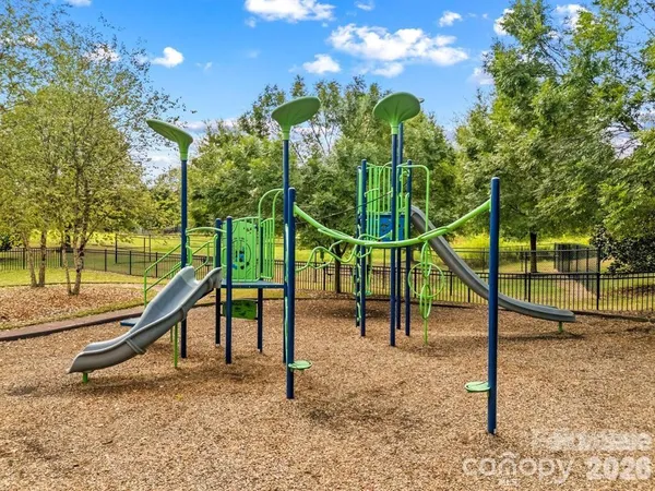 $3,100 | 16628 Summers Walk Boulevard, Davidson, NC 28036