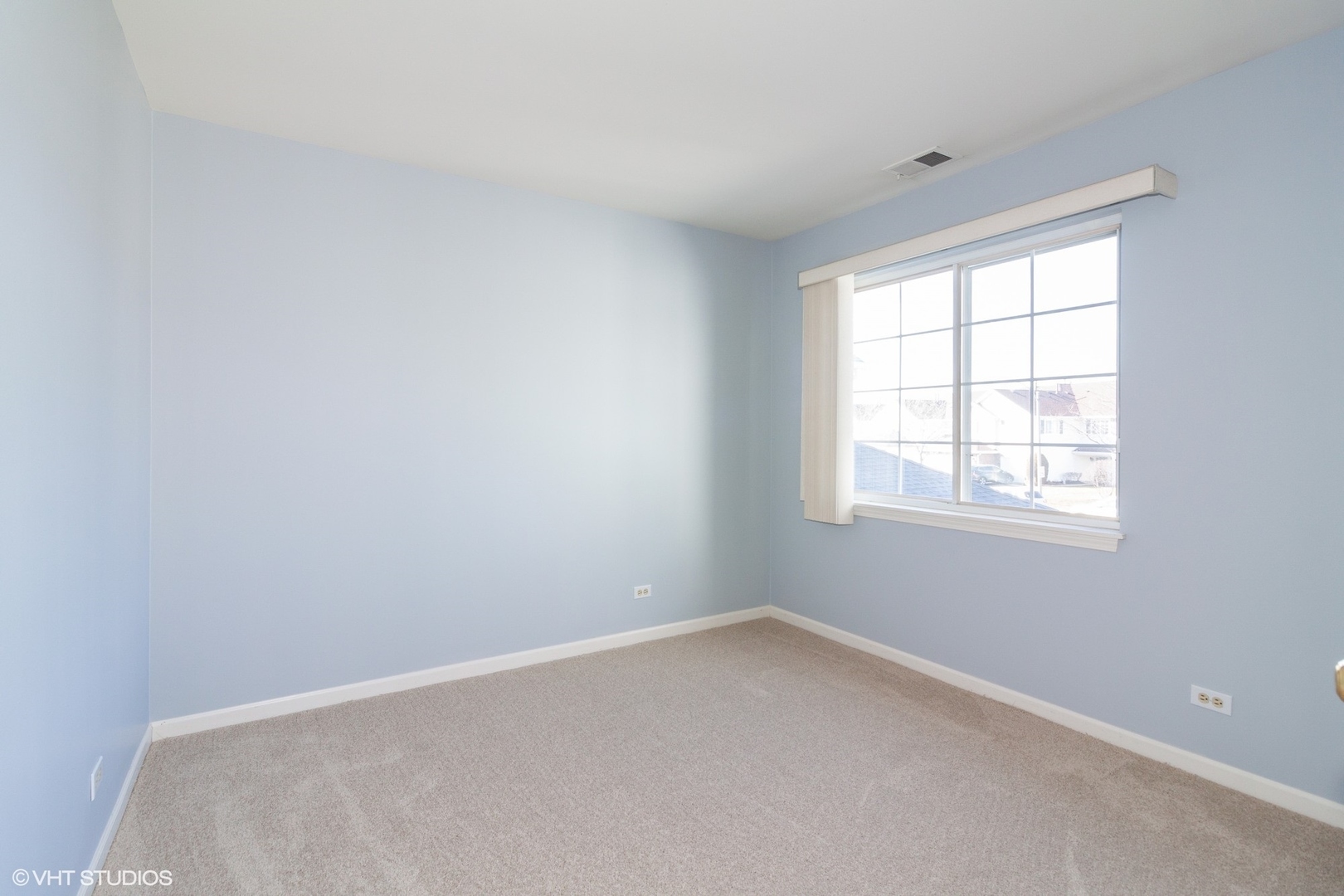 1009 Ripple Ridge Darien, IL 60561 - Photo 9 of 10