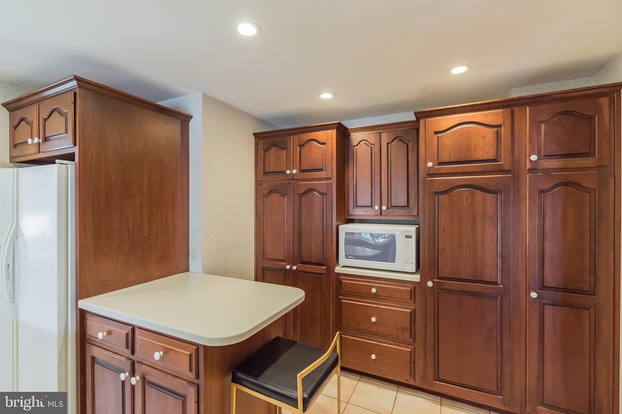 605 Arlingham Road Flourtown, PA 19031 - Photo 15 of 33