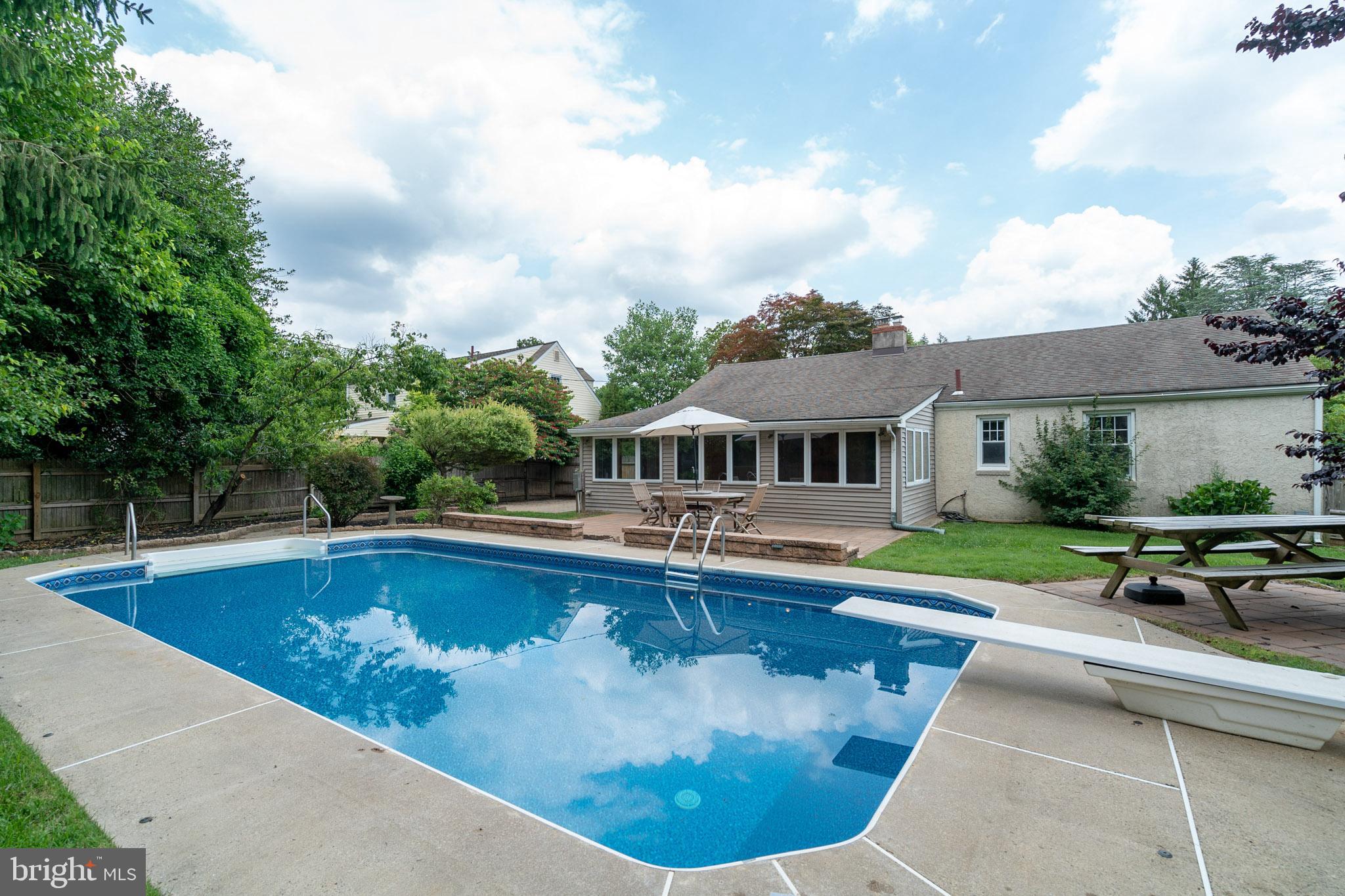 605 Arlingham Road Flourtown, PA 19031 - Photo 31 of 33