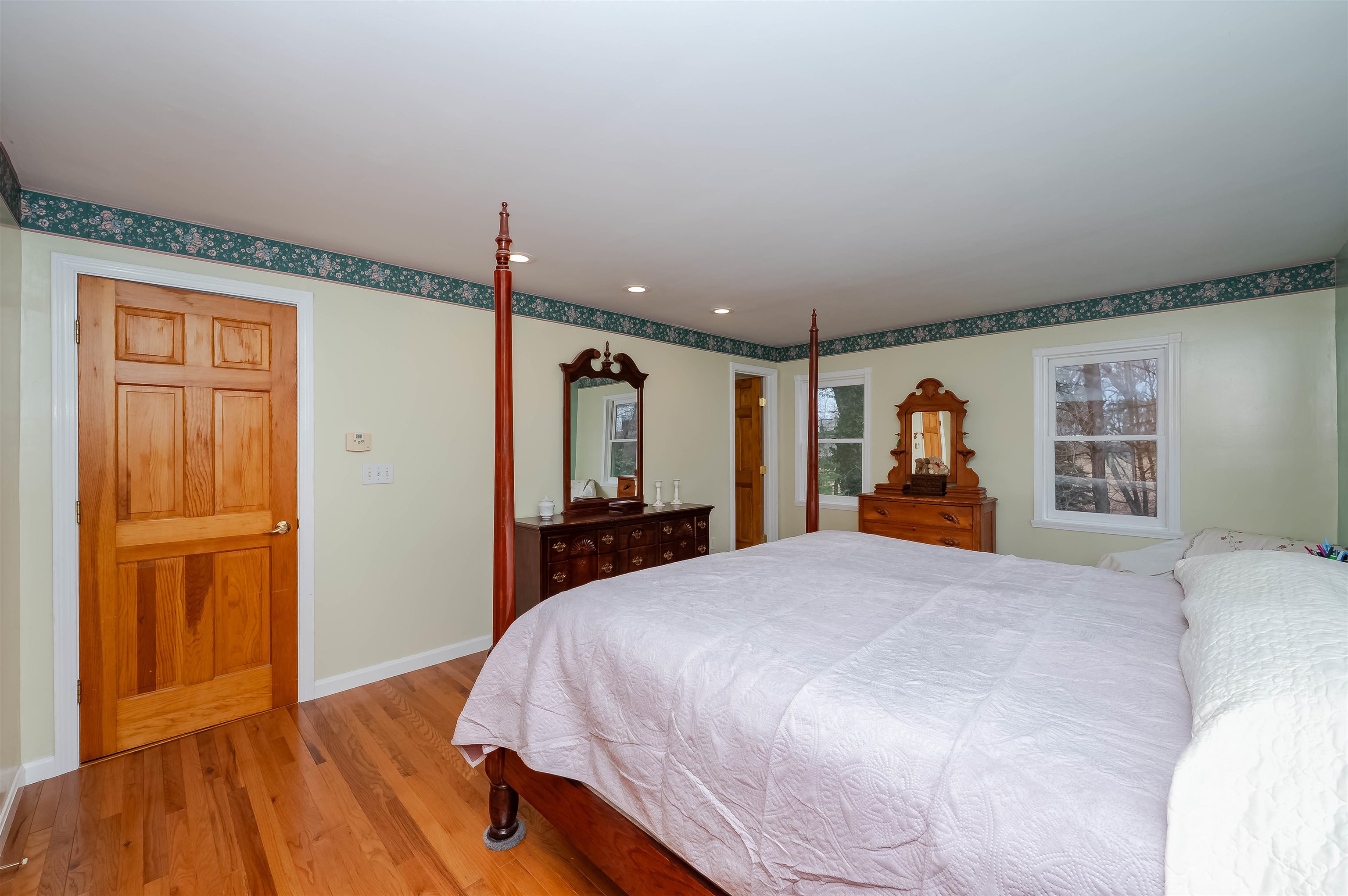 272 1/2 Dover Point Road Dover, NH 03820 - Photo 30 of 56