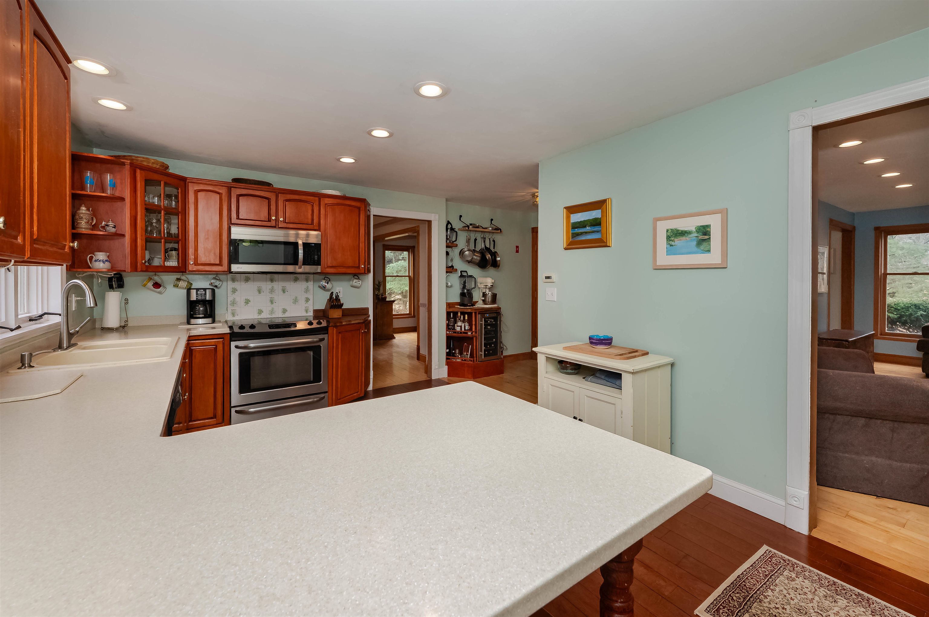 272 1/2 Dover Point Road Dover, NH 03820 - Photo 4 of 56