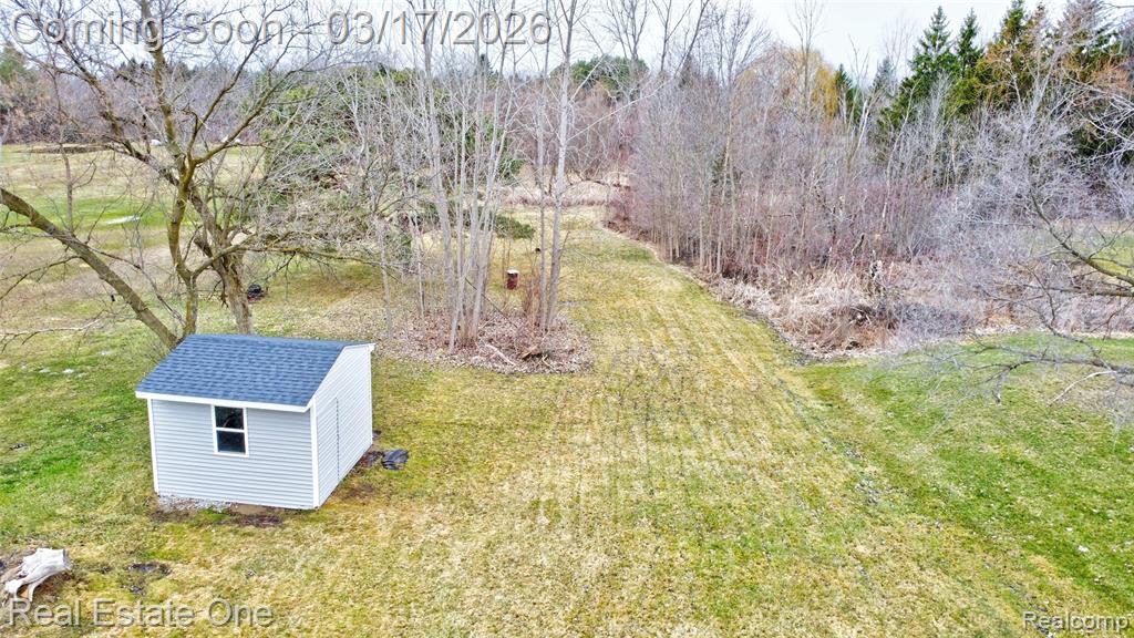 11068 Fenton Road Fenton, MI 48430 - Photo 31 of 55 Gallery Image 31