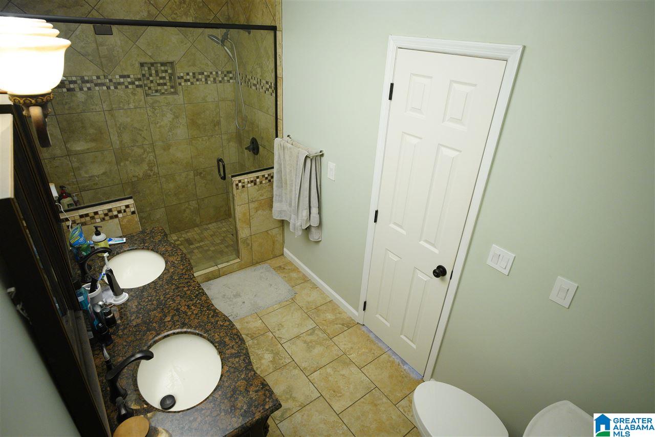 400 Country Manor Road Anniston, AL 36207 - Photo 19 of 34