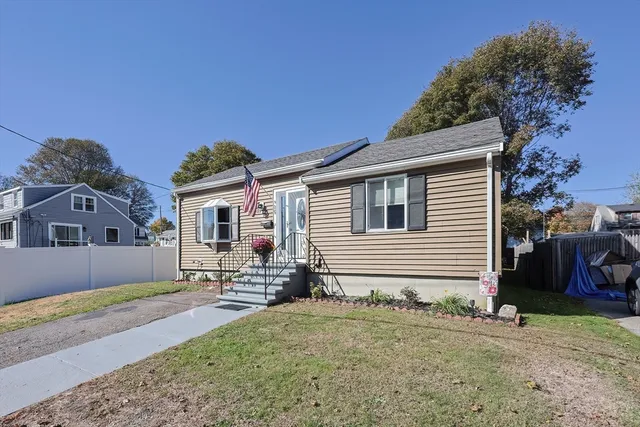$675,000 | 19 Arnold Avenue, Peabody, MA 01960