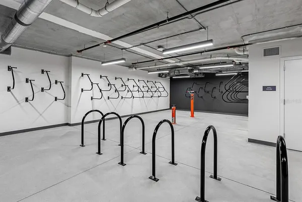 $2,625 | 425 Centerpointe Circle, Unit B2 1, Altamonte Springs, FL 32701