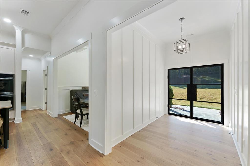 100 Ridge Way Forsyth, GA 31029 - Photo 8 of 99