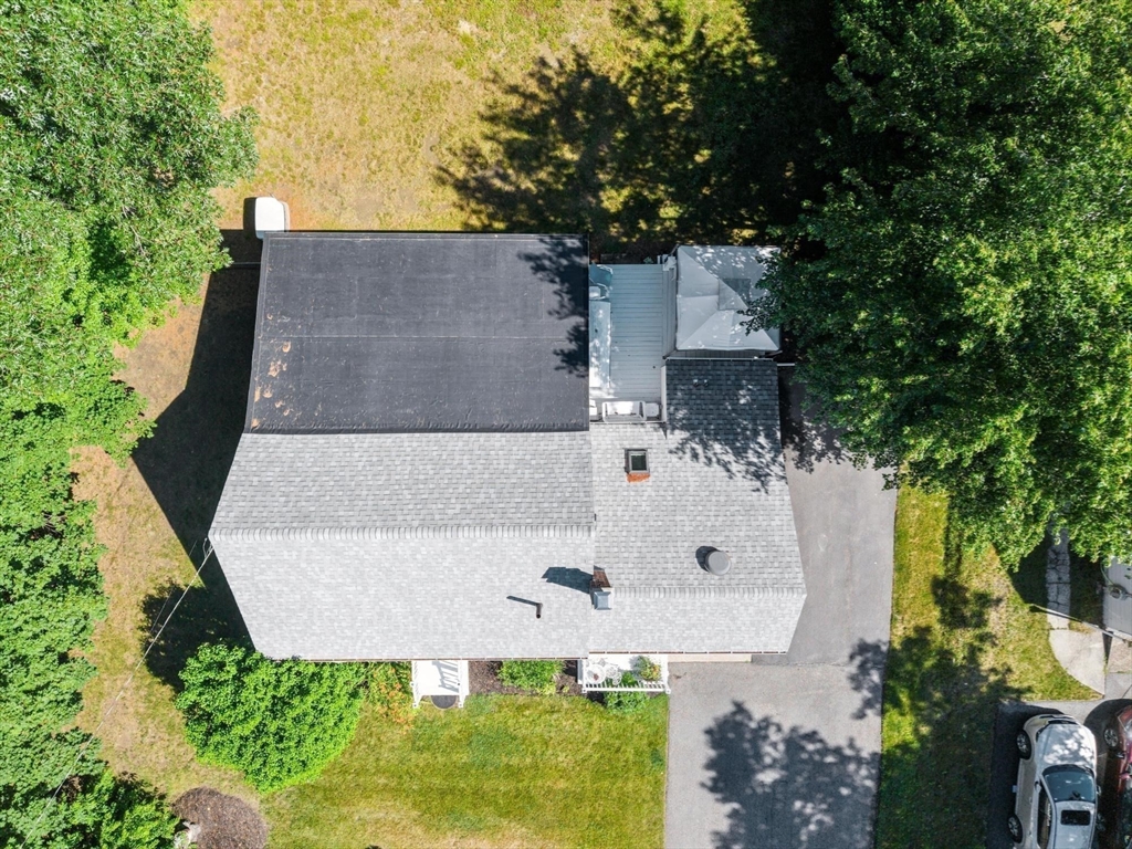 15 Alderbrook Road Andover, MA 01810 - Photo 4 of 34