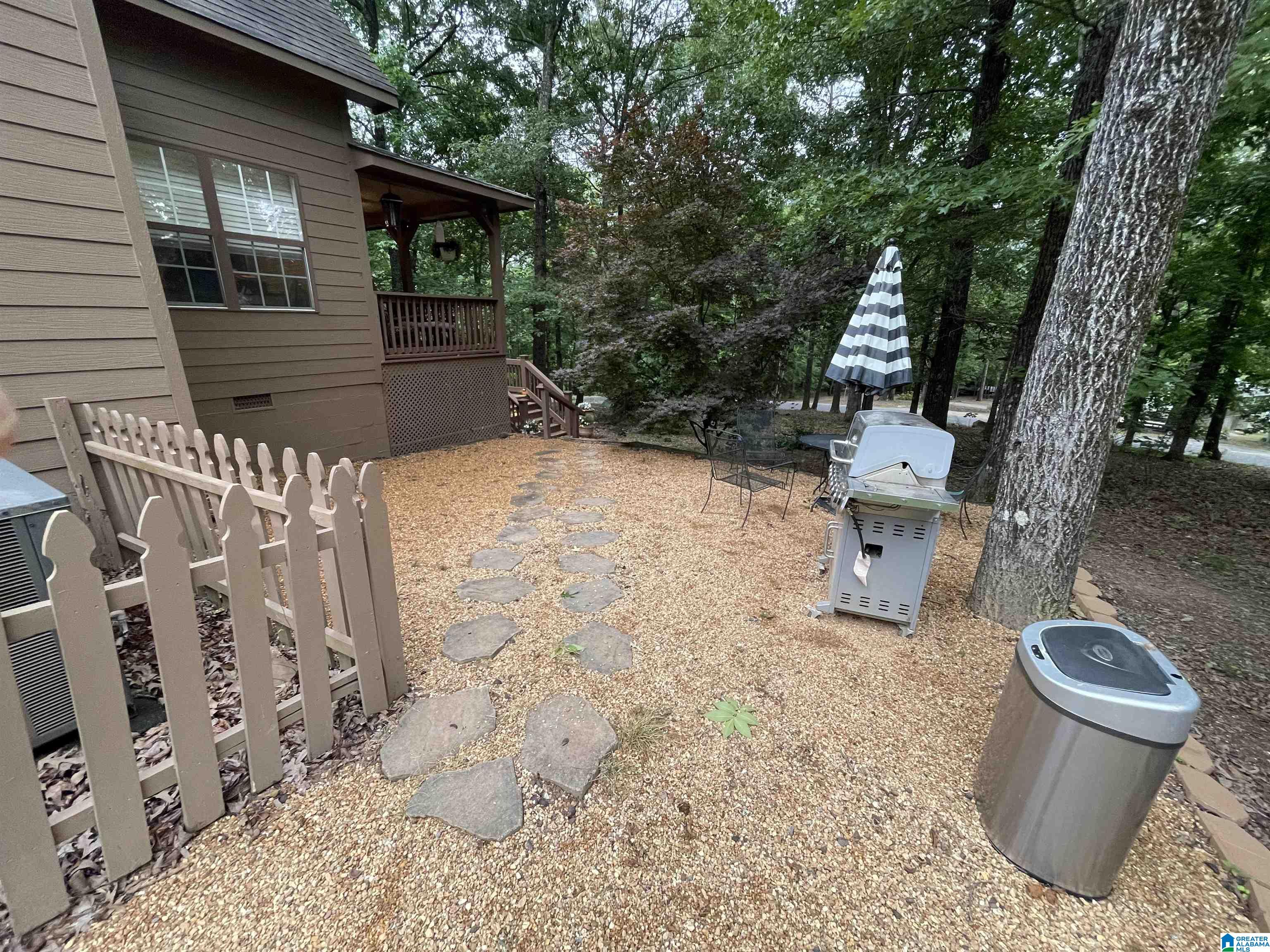 26 Shady Grove Road Talladega, AL 35160 - Photo 9 of 51