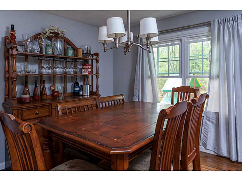 2095 Division Road East Greenwich, RI 02818 - Photo 10 of 23 Dining Room.