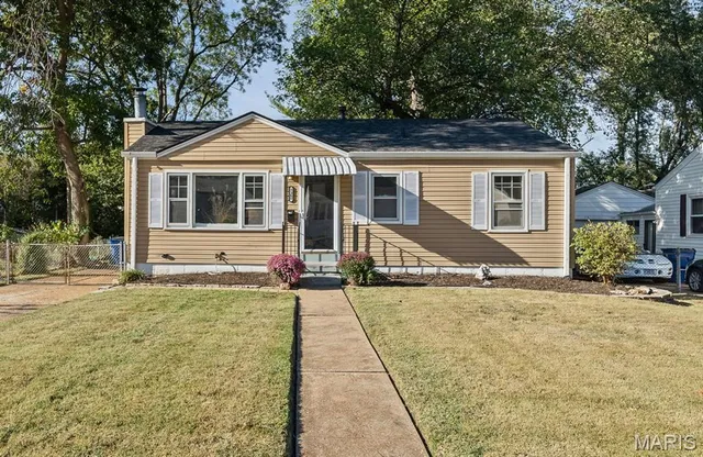 $225,000 | 3365 Marmary Lane, St. Ann, MO 63074