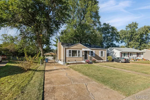 $225,000 | 3365 Marmary Lane, St. Ann, MO 63074