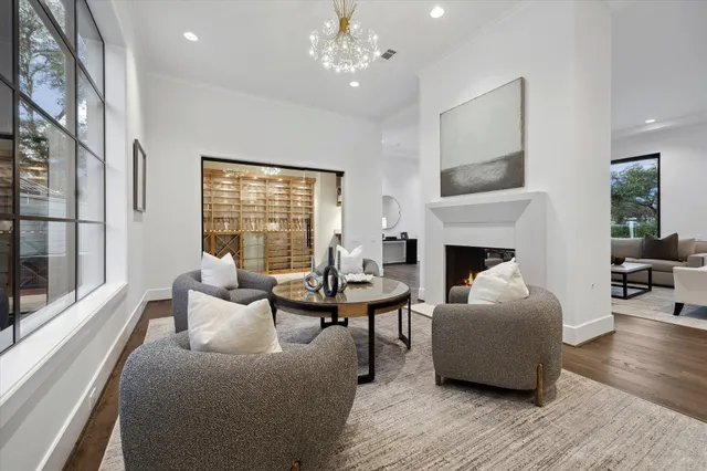 $7,480,000 | 5517 Sturbridge Drive, Houston, TX 77056