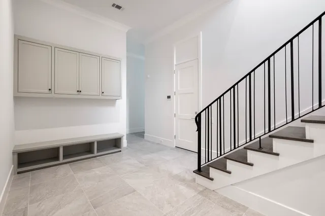 $7,480,000 | 5517 Sturbridge Drive, Houston, TX 77056