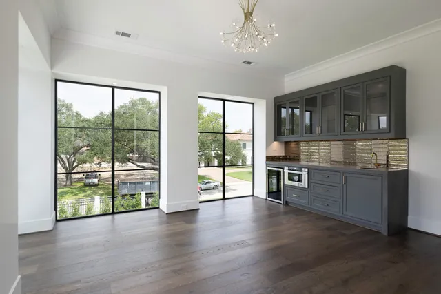 $7,480,000 | 5517 Sturbridge Drive, Houston, TX 77056