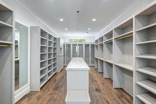 $7,480,000 | 5517 Sturbridge Drive, Houston, TX 77056