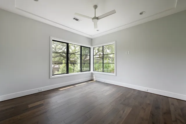 $7,480,000 | 5517 Sturbridge Drive, Houston, TX 77056