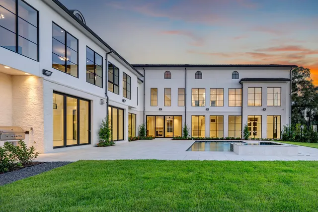 $7,480,000 | 5517 Sturbridge Drive, Houston, TX 77056