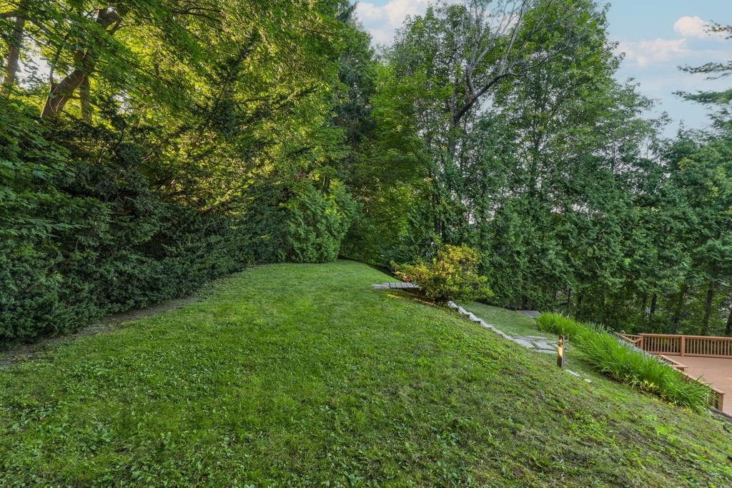 28 St Elmo Road Worcester, MA 01602 - Photo 9 of 42