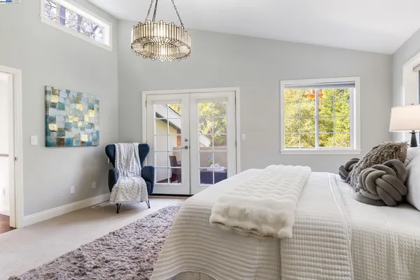 $999,000 | 6440 Longcroft Drive, Oakland, CA 94611