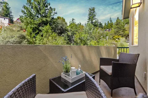 $998,000 | 6440 Longcroft Drive, Oakland, CA 94611