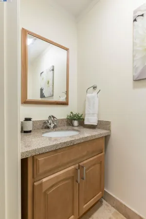 $999,000 | 6440 Longcroft Drive, Oakland, CA 94611